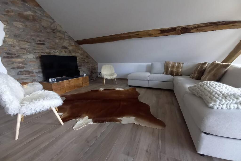 Le Grenier De Charlotte Apartment Libin Exterior photo